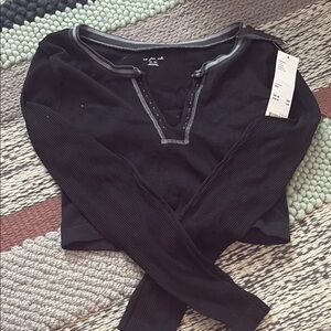 Urban Outfitters Black Polo Collar Long Sleeve Sweatshirt